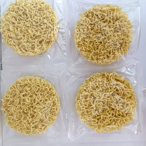 Liji Hot Sale Lo Mein Noodles Instant Macarlo Ramen Noodles não fritos saudáveis