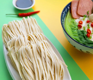 Liji de alta qualidade de 1,3 kg de macarrão largo restaurante macarrão nutritivo