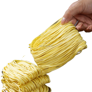 Preço por atacado Qualidade premium da marca chinesa asiática 500g de macarrão seco de cor amarela clara